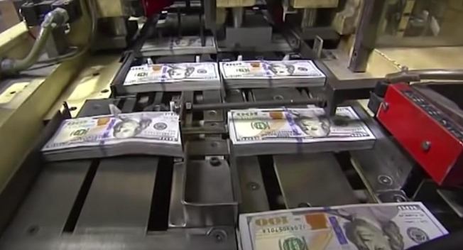 美联储降息预期飙升，美元刷新逾三年低点